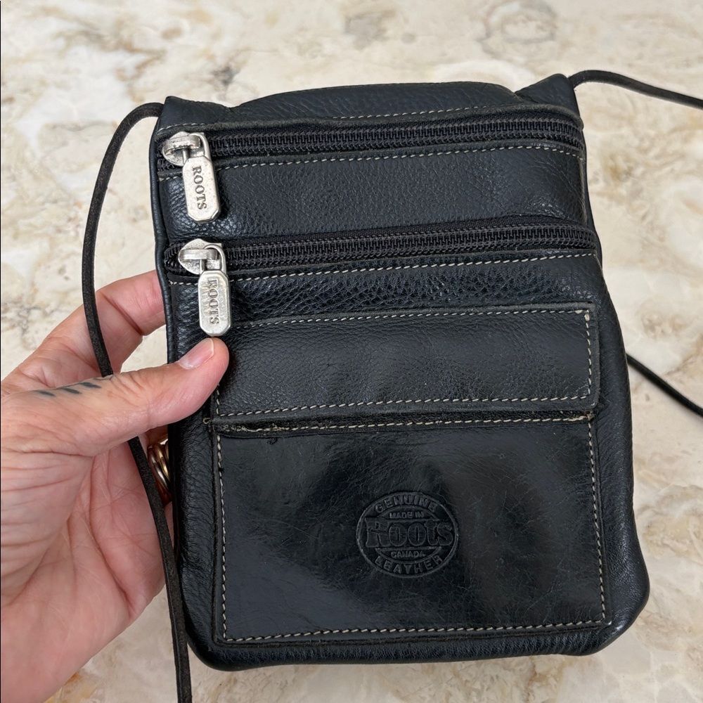 Vintage Roots Hanging Pouch Leather Crossbody Bag - Picture 7 of 13